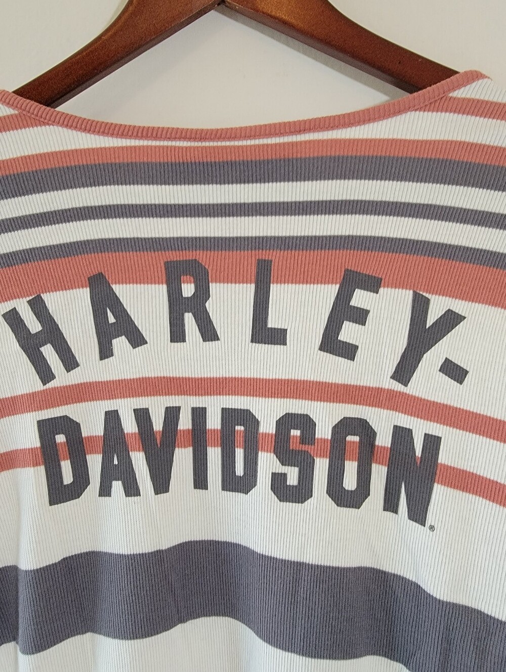 Harley-Davidson Womens Striped Henley Shirt Sz M Long Sleeve Logo Biker Moto Y2K - Picture 9 of 12